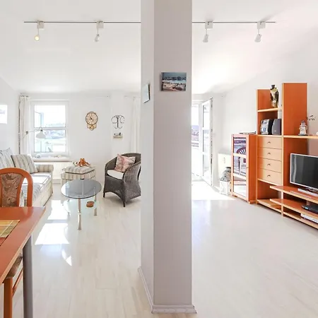 Ferienwohnung Hafenpanorama Waren  Exterior foto